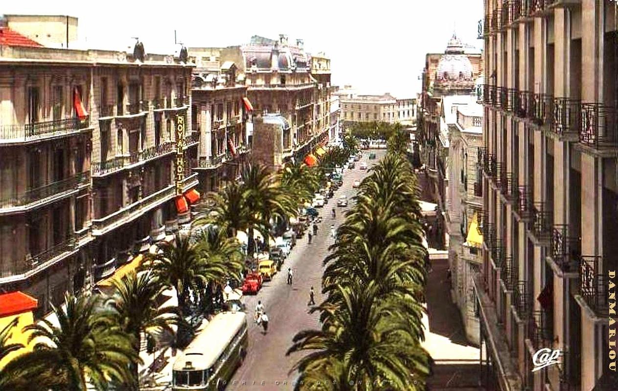 BG a- 095- Bd Gallieni.jpg